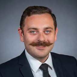 ლადო ჯავახიშვილი